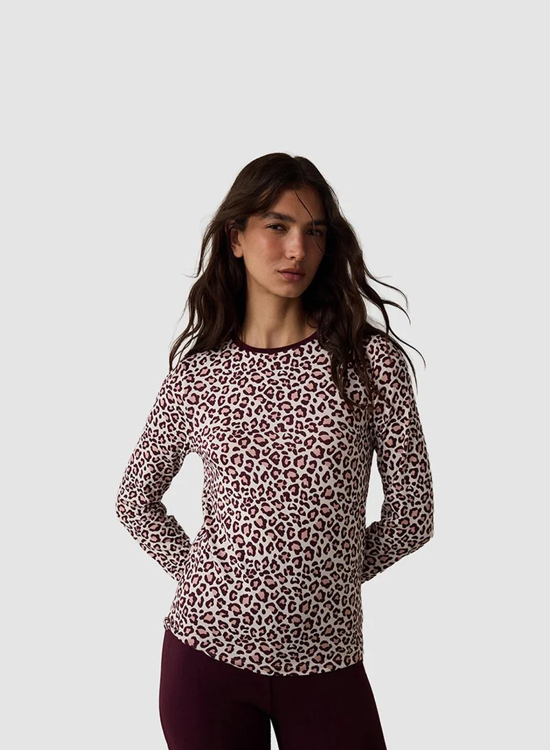 بنتي Leopard Patterned Crew Neck Long Sleeve Pajama Top